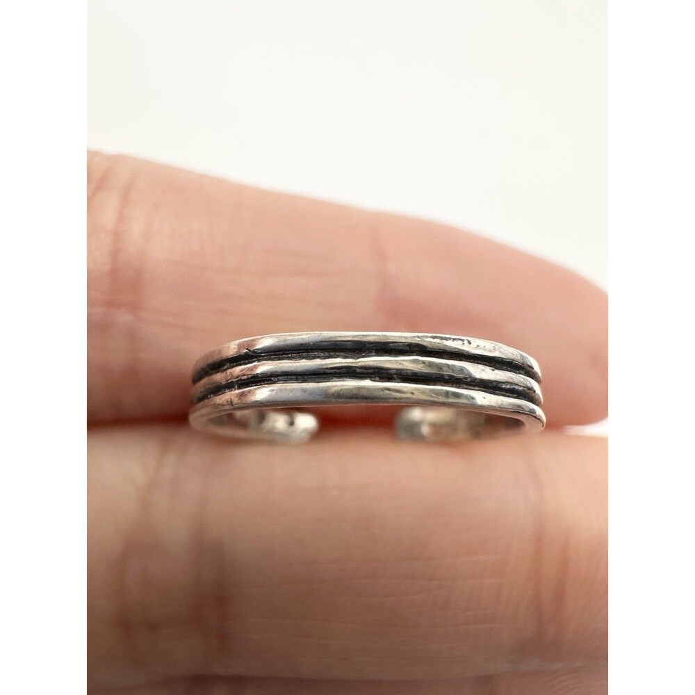 925 Sterling Silver Modernist Open Band Ring Size 3.25